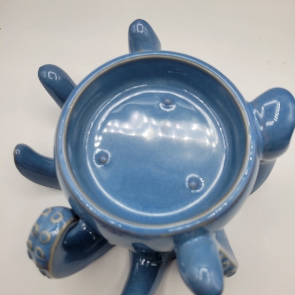 Bath & Body Works Octopus Candle Holder - Picture 5 of 7